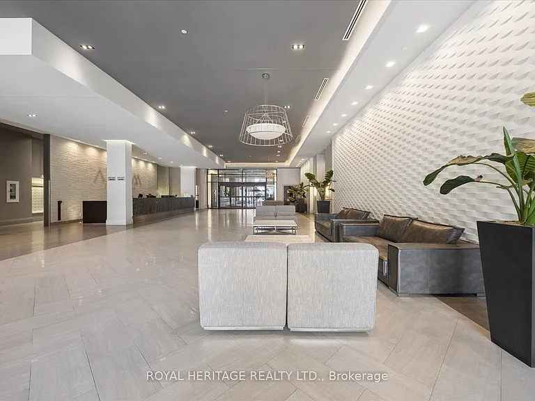 460 Adelaide St E #Penthouse 122 — Photo 36