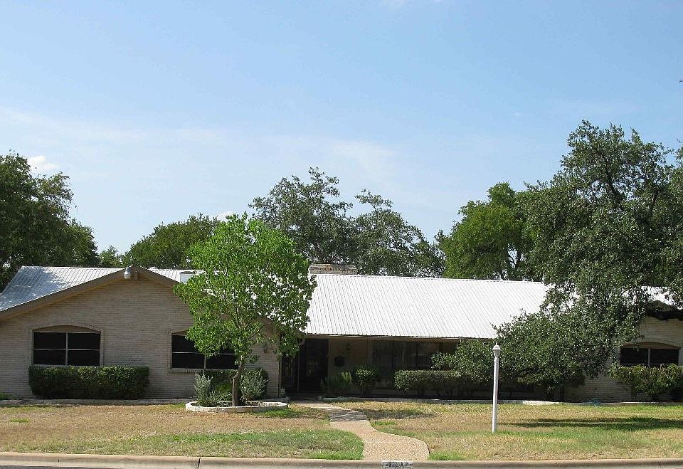 1st image of 4302 Far West Blvd
