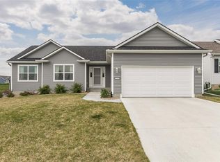 1240 Oak Park Trl, Marion, IA 52302