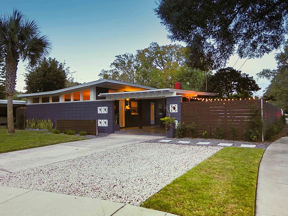 3rd image of 501 Altaloma Ave
