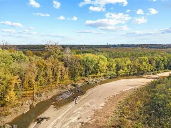 4755 Cold Springs Rd, West Paducah, KY 42086