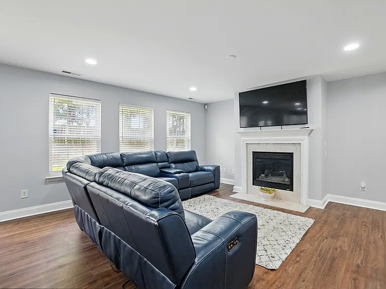 10431 Plantain Ct — Photo 9