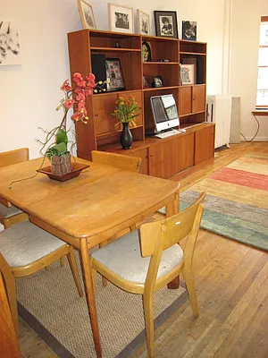 Sold by Garfield Realty  | media 19
