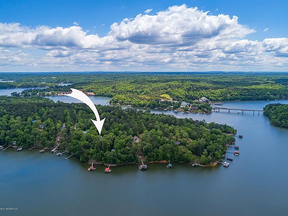 Image 2: Lake Location