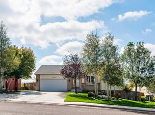 2539 Foothills Rd, Cheyenne, WY 82009
