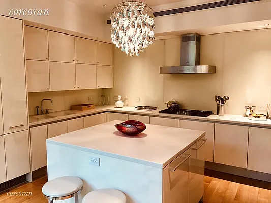 Rented by Corcoran | media 17