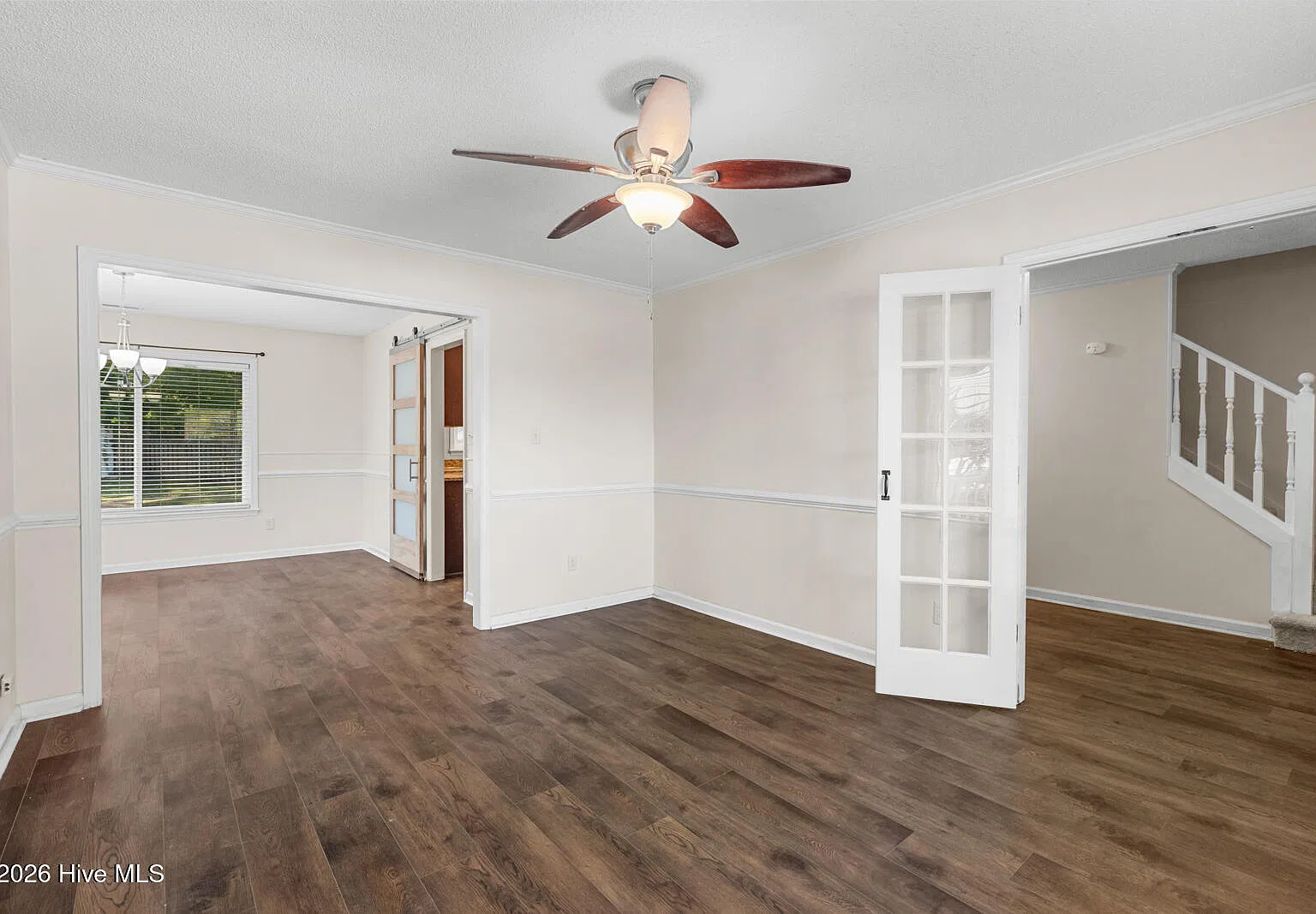 3 bed, 2.5 bath, 2064 sqft, $1,750 — Photo 2