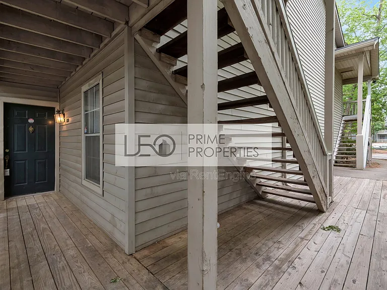 1350 Brockett Pl — Photo 13