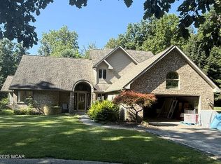 1020 S Thayer Rd, Lima, OH 45806