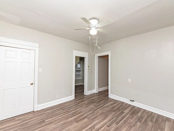 5th image of 3138 W Wabansia Ave #1