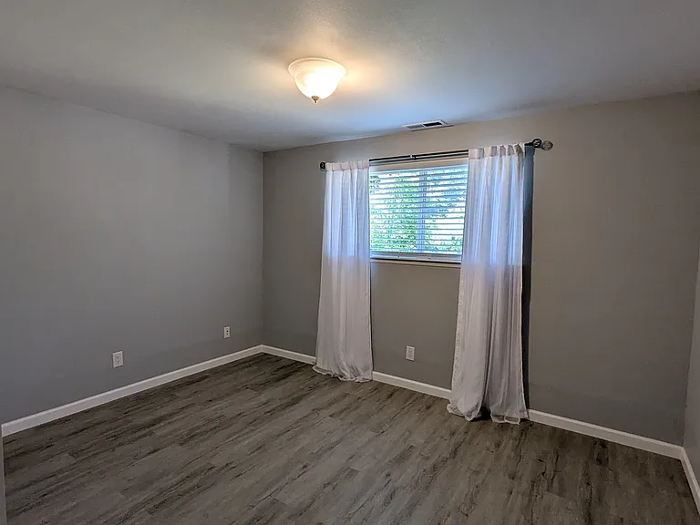 1107 NW Springer Way — Photo 26