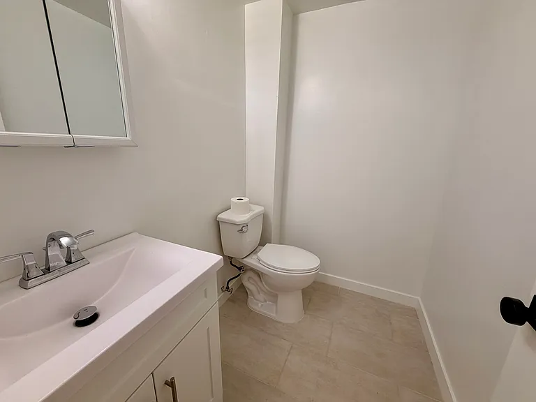 10949 Fruitland Dr #5 — Photo 13
