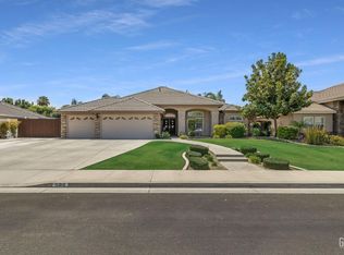 11315 Summit Point Ct, Bakersfield, CA