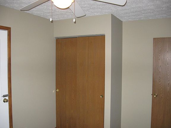 Bedroom 2 (12 x 9)  Could also be used as office or den.