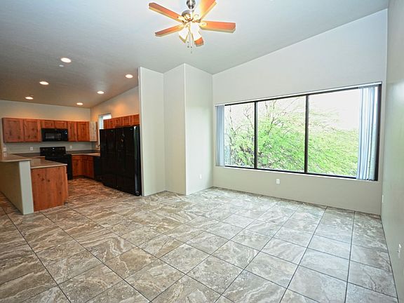 5th image of 50 N Mountain Ave #4