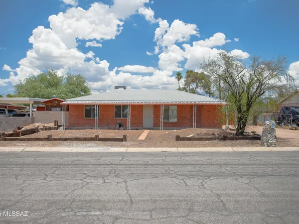 5843 E Calle Silvosa, Tucson, AZ 85711