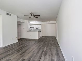 5090 Fairways Cir APT H206, Vero Beach, FL 32967