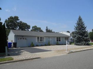389 Earl Dr, Brick, NJ 08723