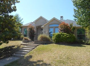 2016 Silverway Ln, Carrollton, TX 75010
