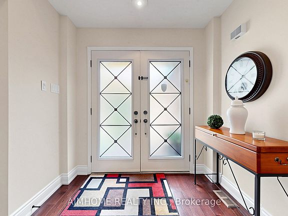 4th image of 1580 Kettlebrook Ln