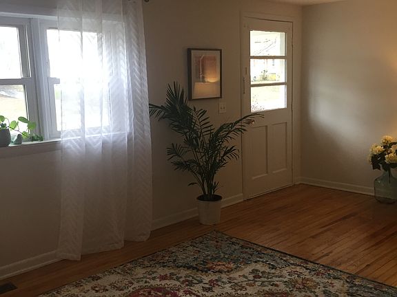 5th image of 1029 Piedmont St