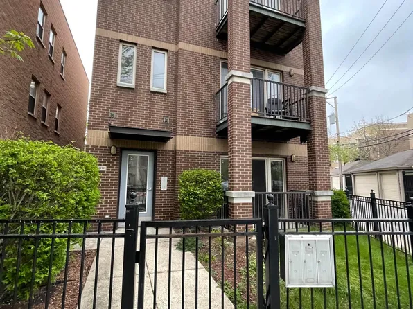 1110 W Washburne Ave Unit 301, Chicago, IL 60608