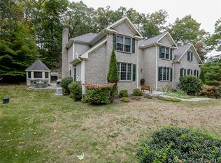 130 Lake Ridge Rd, Southbury, CT 06488