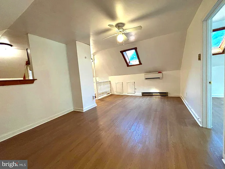 225 Delsea Dr S #B — Photo 3