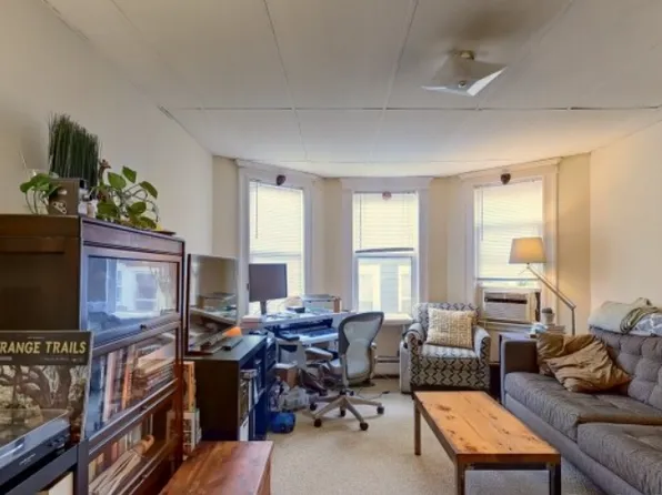 (undisclosed Address), Somerville, MA 02145