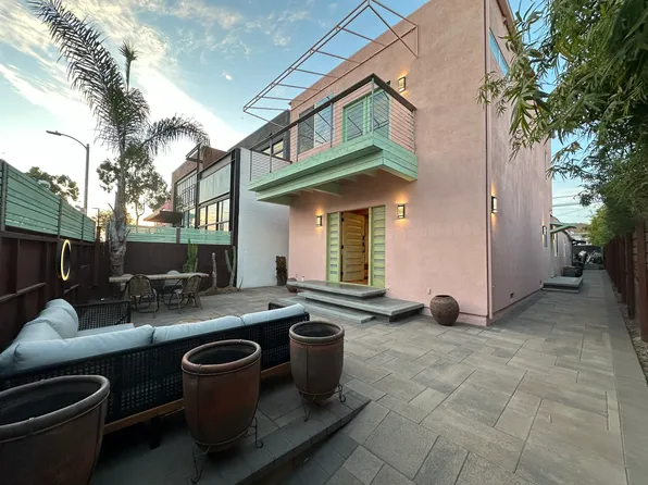 621 Rose Ave #B, Venice, CA 90291