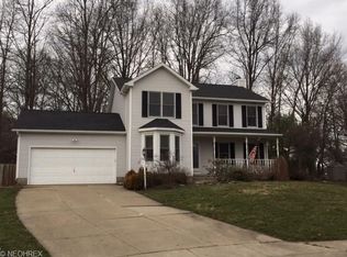 240 Hollybrier Dr, Wadsworth, OH 44281