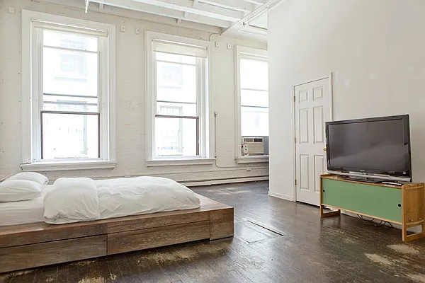 Rented by Meisel Real Estate | media 19