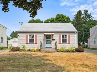 52 Leonard Rd, Rochester, NY 14616