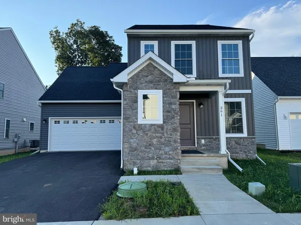 391 Hensley St, Lititz, PA 17543