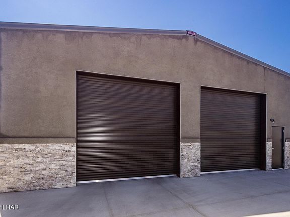 2nd image of 3810 Canyon Cove Dr