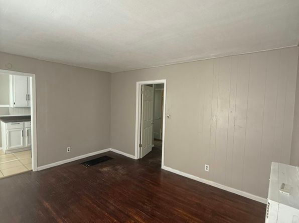 810 S Terrace Dr #812