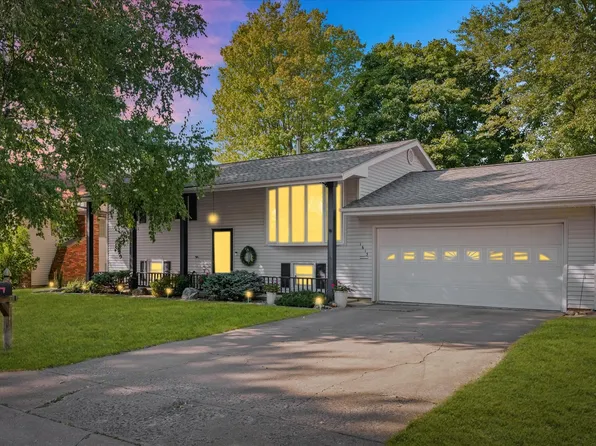 1613 Carolina Dr, Rantoul, IL 61866