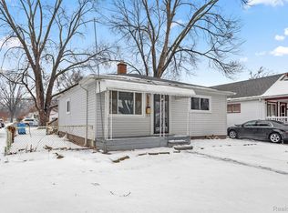 4103 Detroit St, Dearborn Heights, MI 48125
