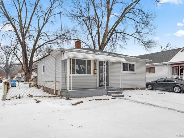 4103 Detroit St, Dearborn Heights, MI 48125