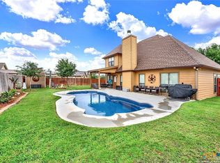 109 Park Way, Poth, TX 78147