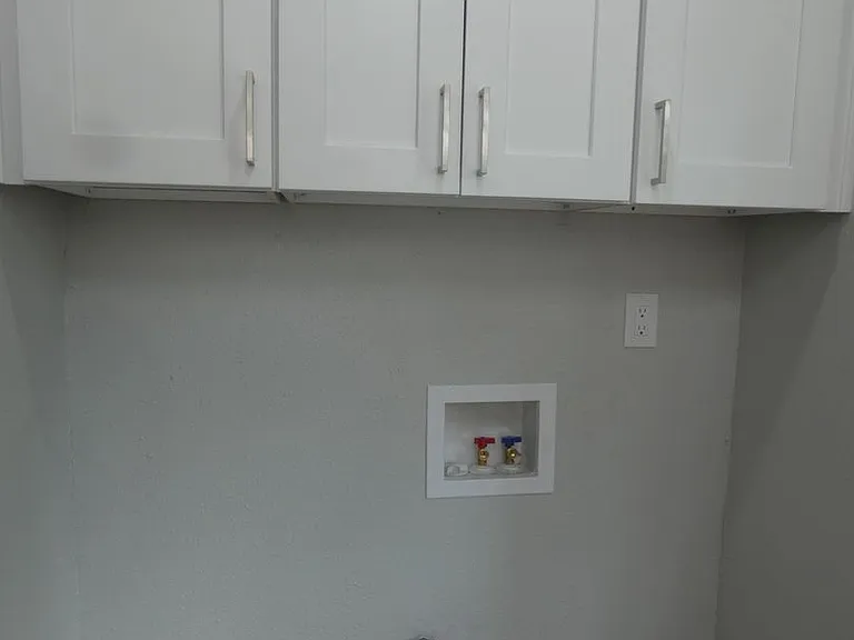 14327 Christine Dr — Photo 13