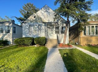 12443 S May St, Calumet Park, IL 60827