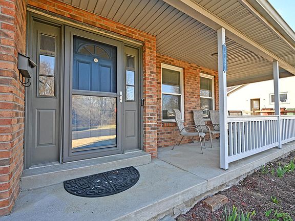 4th image of 3737 Vollmer Pl