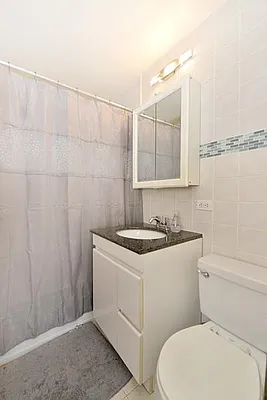 Rented by Concept Real Estate Group | media 37