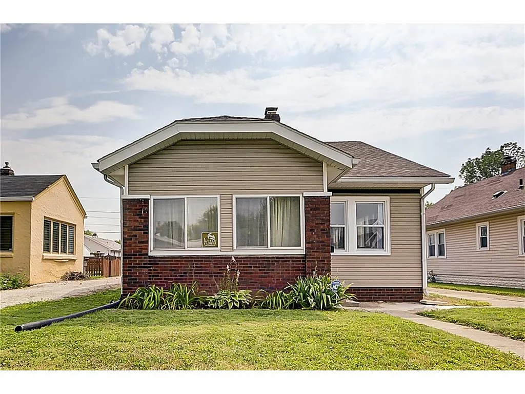 1319 N Linwood Ave photo 1