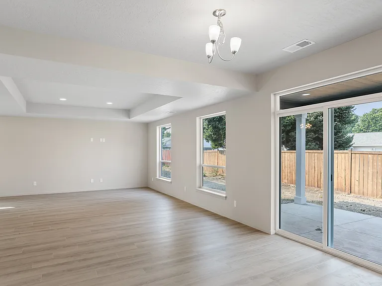 505 N Arc Ct — Photo 15