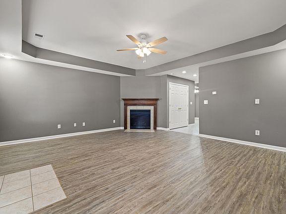 5th image of 110 Homestead Dr