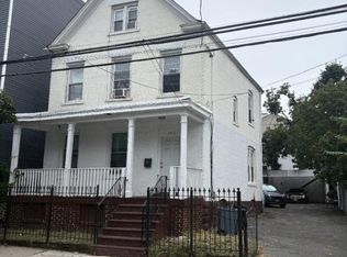 862 S 18th St, Newark, NJ 07108