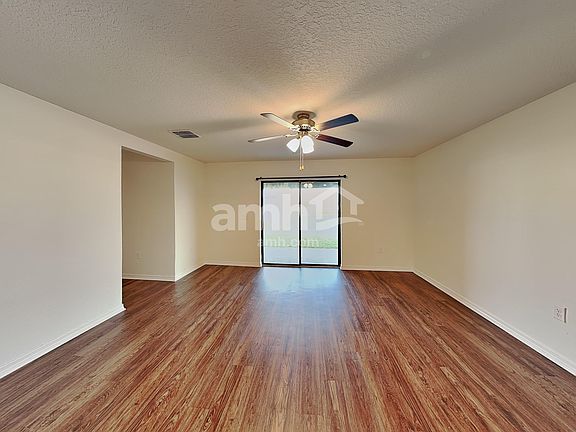 5th image of 816 Chatham Walk Dr