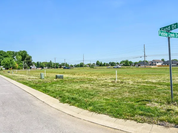 3533 Sand Dr, Newburgh, IN 47630